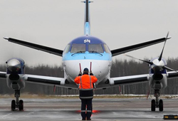110228_eston_air.jpg