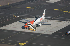 110329_tallinn_airport.jpg