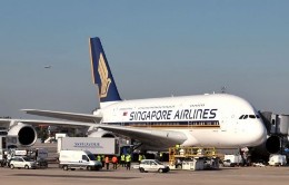 111024_singap_air.jpg