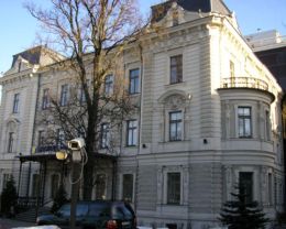 120314_colliers_riga.JPG