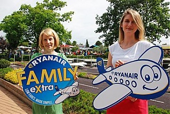 140618_ryanair_Family_Extra.jpg