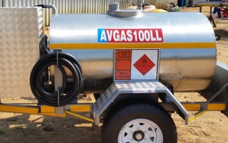171122_avgas_fuel.jpg