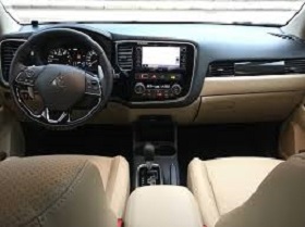 180306_cars_ee.jpg