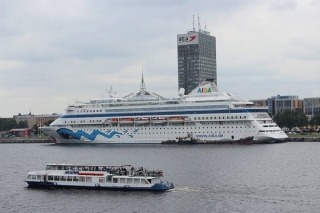 180312_kruiz_riga_port.jpg