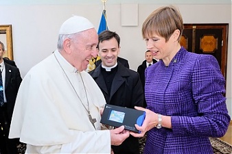 180925_kersti_pope.jpg