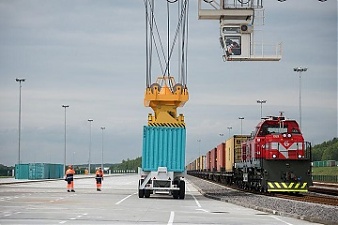 190325_litrail.jpg