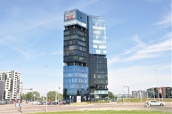 190822_rocca_business.jpg