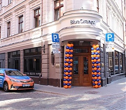 190826_blue_orange.jpg