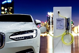 191227_electric_car.jpg
