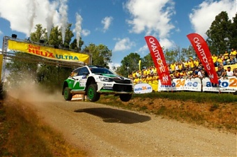 121020_rally_eston.jpg