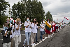 Lithuania issues entry permits to 80 Belarusian fleeing repressions Lithuania issues entry permits to 80 Belarusian fleeing repressions