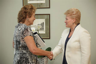 Regina Narusiene and President Dalia Grybauskaite.