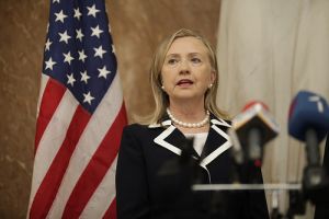 120628_clinton_hil.jpg