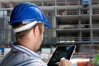 181218_engineers.jpg