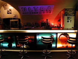 100910_DepecheModeBar_Tallinn.jpg