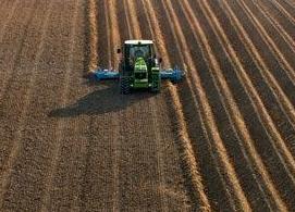 110314_selsk_hoz_traktor.jpg