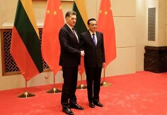 Algirdas Butkevicius and Li Keqiang. Photo: lrv.lt