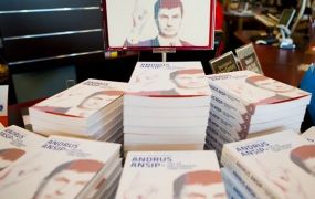 160509_ansip_kofk_knig.jpg