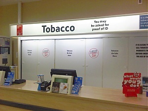 are vapes or cigarettes worse for you Is vaping better than smoking? Or is vaping worse than smoking?