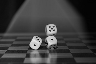 180817_gambling.jpg