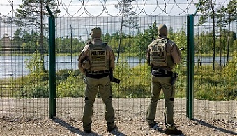 190830_border.jpg