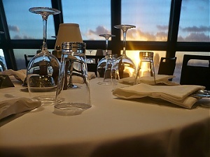 200406_restaurant.jpg