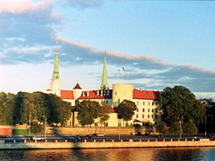 110530_zamok_prezid_lv.jpg
