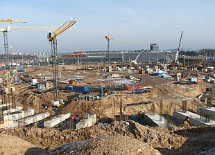 140617_nac_stadion_vil_stroj.jpg