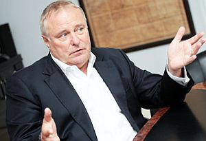 140909_loginov_leon.jpg 140909_loginov_leon.jpg