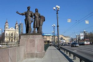 141031_skulpturi_zelen_most.jpg