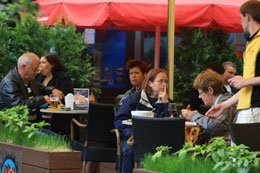 100316_kafe_turisti.jpg