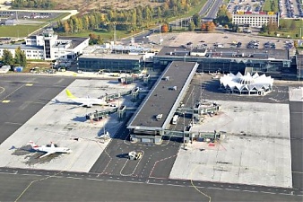 109_airport.jpg