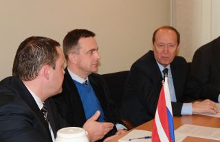 Aivis Ronis and Alexander Veshnyakov. Riga, 21.12.2011. Aivis Ronis and Alexander Veshnyakov. Riga, 21.12.2011.