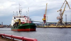 160208_ventspils_port.jpg