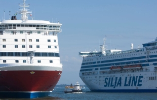 110520_viking_tallink_est_finl.jpg