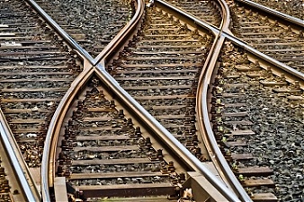 200512_railway.jpg