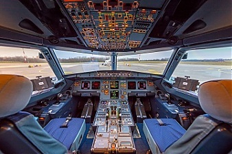 201005_avion.jpg