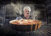 Siltais uzkodu pīrāgs, kas ienes siltumu dvēselē