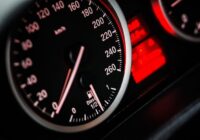 Vai drīkst lietot bezalkoholiskos dzērienus pirms sēšanās pie auto stūres