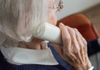 Kāpēc patiesībā pieaugušiem bērniem nepatīk komunicēt ar saviem vecākiem un vecvecākiem