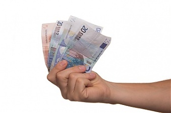 190711_loan.jpg