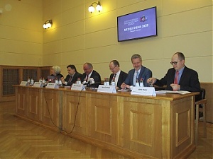 200219_court.jpg