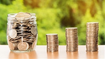 200901_salary.jpg