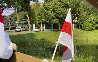 200915_lit_bel.jpg