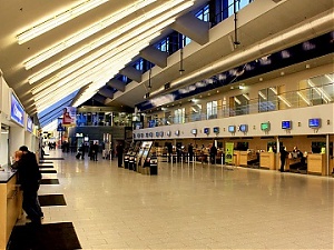 200228_airportEE.jpg