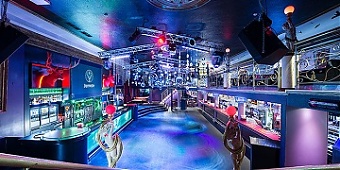 200916_nightclub.jpg