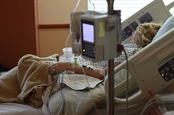 201002_hospital.jpg