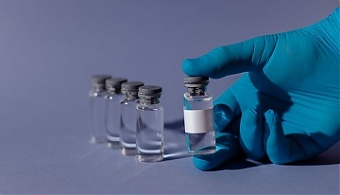 201214_vaccine.jpg