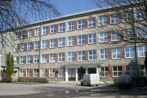 120607_zolt_shkol.jpg
