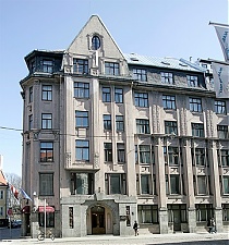 200615_izm.jpg